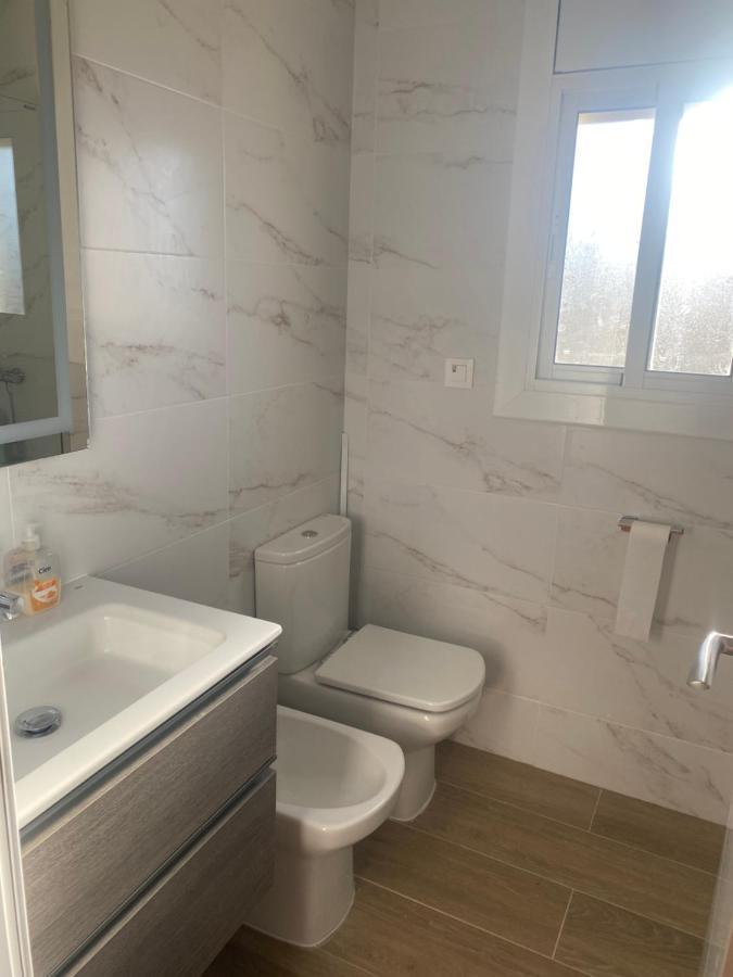 Casa Con Gran Piscina Particular Cerca Playa Villa Торедембара Екстериор снимка