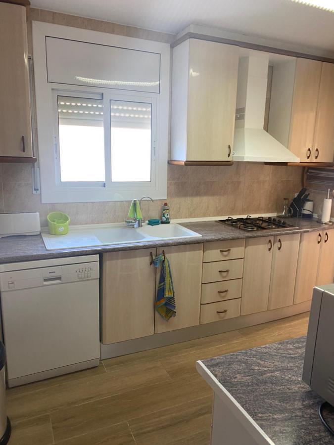Casa Con Gran Piscina Particular Cerca Playa Villa Торедембара Екстериор снимка