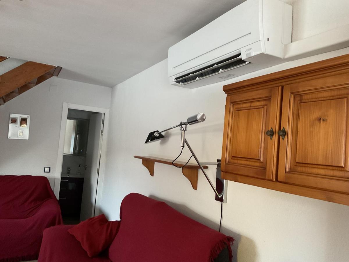 Casa Con Gran Piscina Particular Cerca Playa Villa Торедембара Екстериор снимка